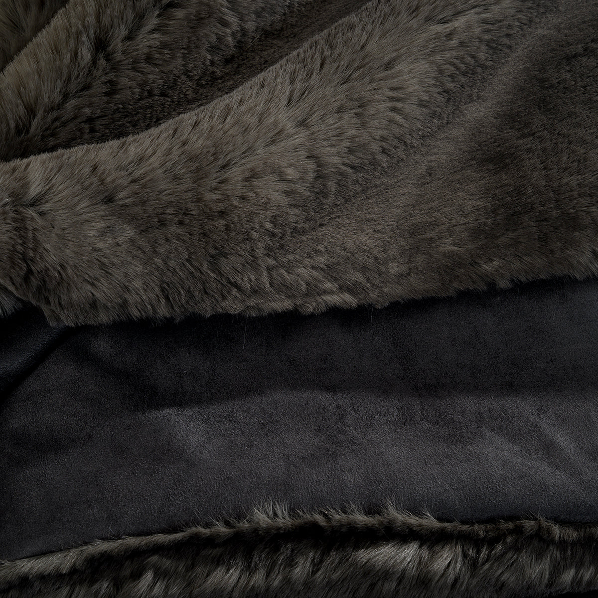 Coussin Gris Smoky
