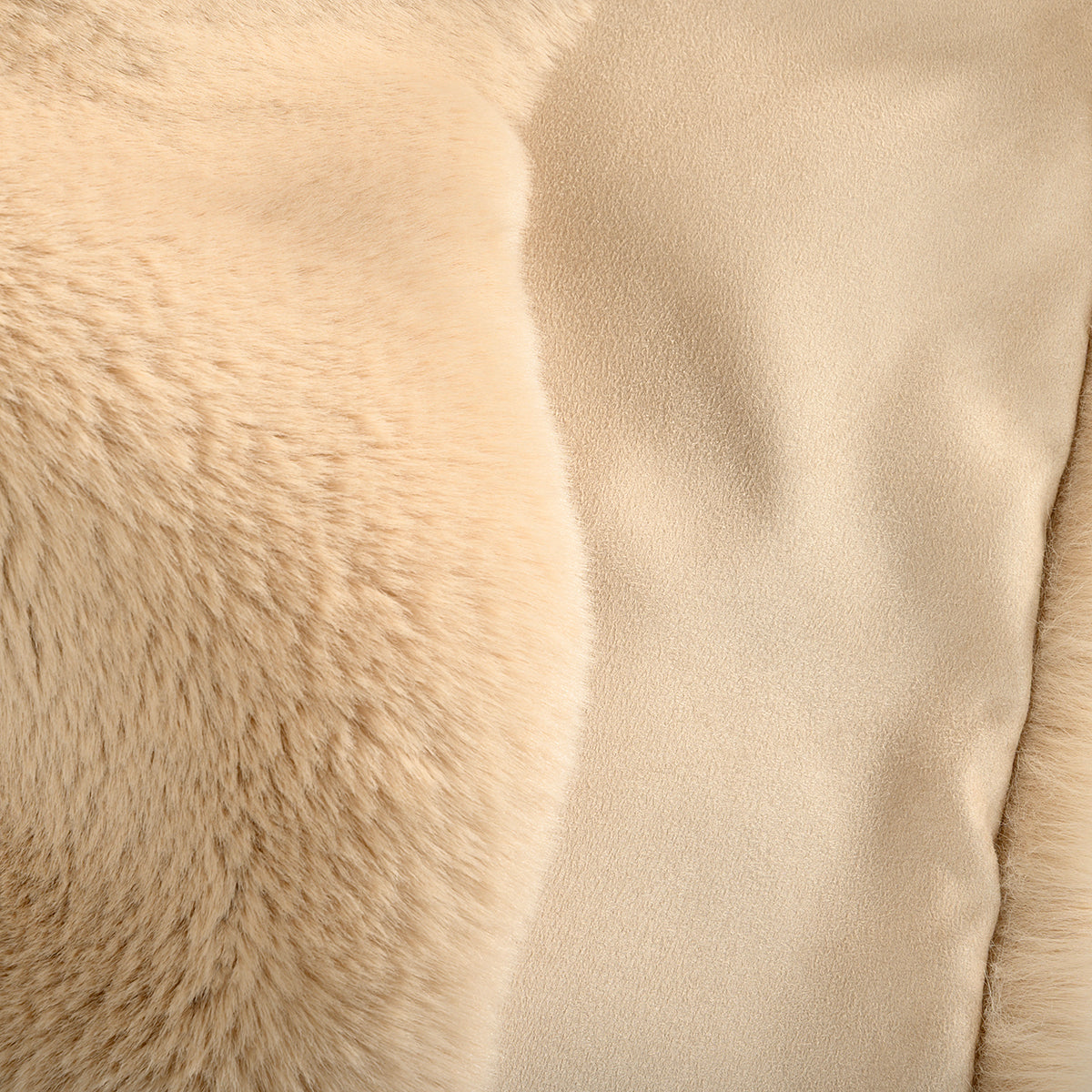 Coussin Latte