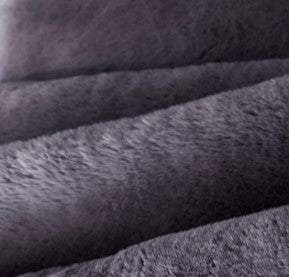Fausse fourrure couleur gris smoky Maison Prélonge.